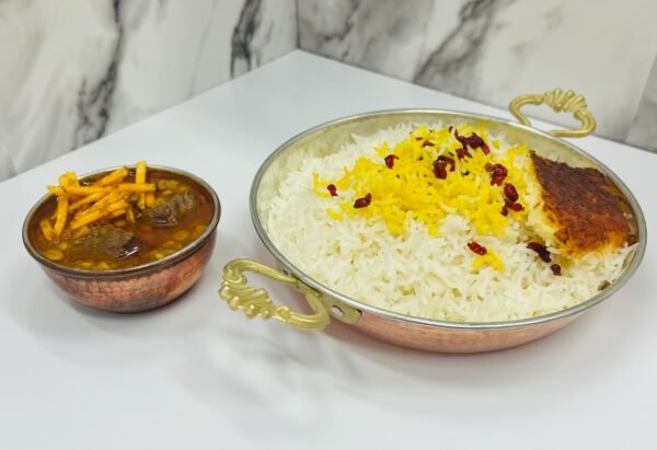 Ragoût de gheymeh avec chips et riz